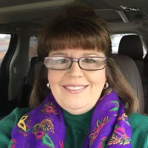 Meet your Posher, Candace